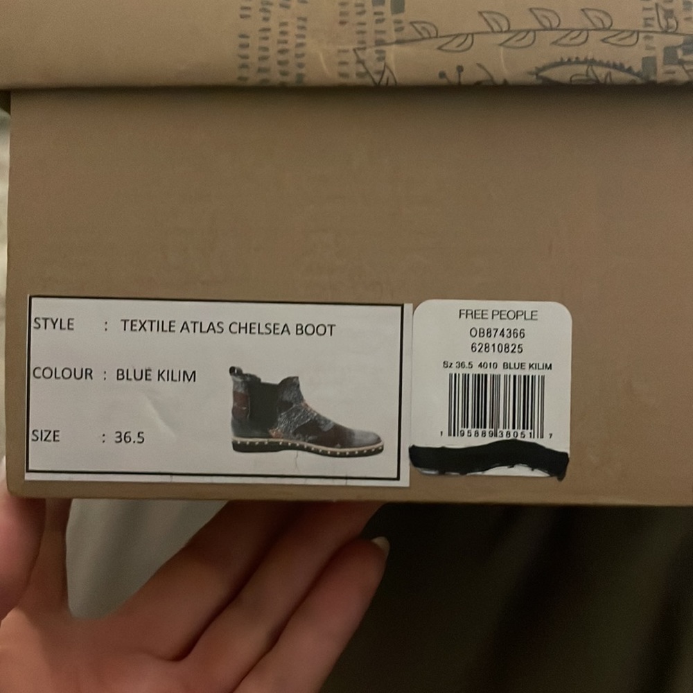 NEW Free People Textile Atlas Chelsea Boots 6.5 - Picture 9 of 10